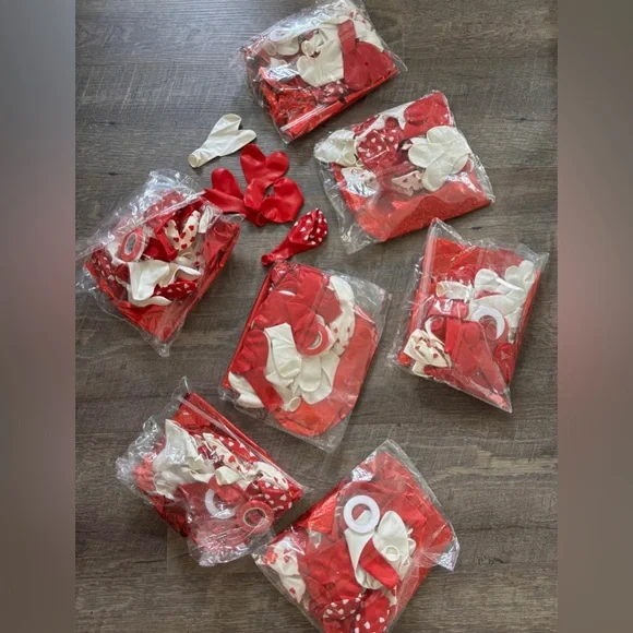 Heart balloons decor - Picture 3 of 5